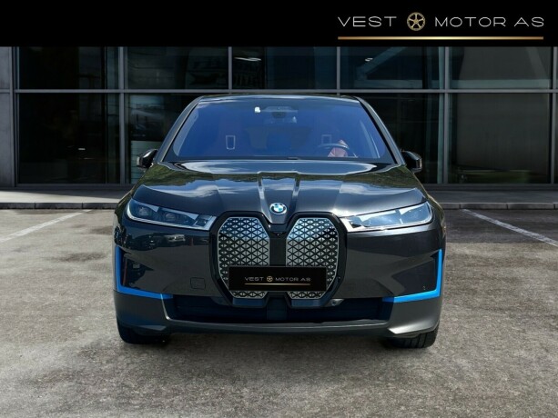 bmw-ix-xdrive-40-elektrisitet-2022-big-1