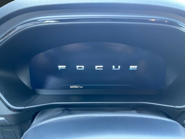 ford-focus-elektrisitetbensin-2021-big-24