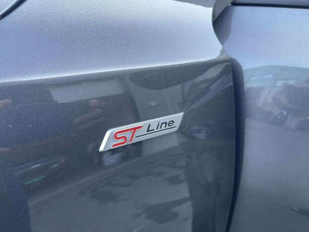 ford-focus-elektrisitetbensin-2021-big-25