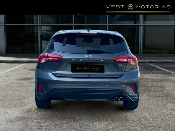 ford-focus-elektrisitetbensin-2021-big-5