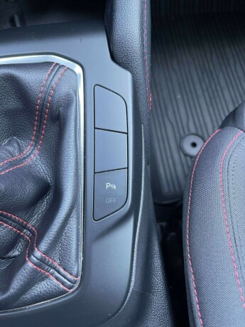 ford-focus-elektrisitetbensin-2021-big-22