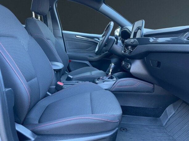ford-focus-elektrisitetbensin-2021-big-10