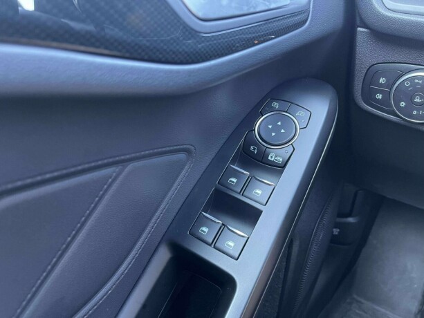 ford-focus-elektrisitetbensin-2021-big-19