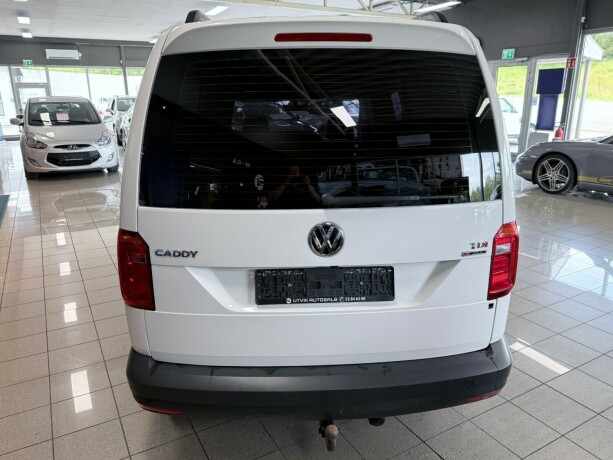 volkswagen-caddy-maxi-diesel-2018-big-5