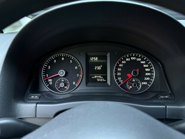 volkswagen-golf-plus-bensin-2013-big-16