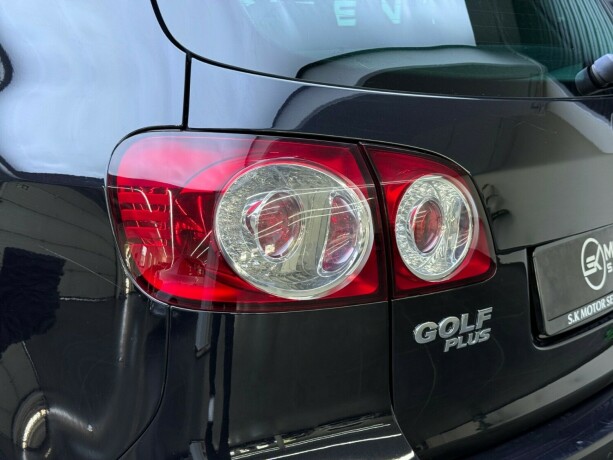 volkswagen-golf-plus-bensin-2013-big-6