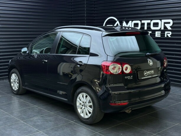 volkswagen-golf-plus-bensin-2013-big-1