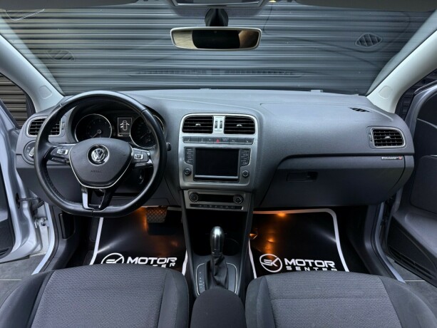 volkswagen-polo-bensin-2015-big-9