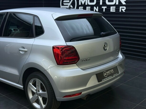 volkswagen-polo-bensin-2015-big-5
