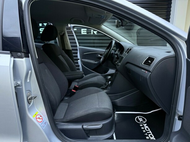 volkswagen-polo-bensin-2015-big-26