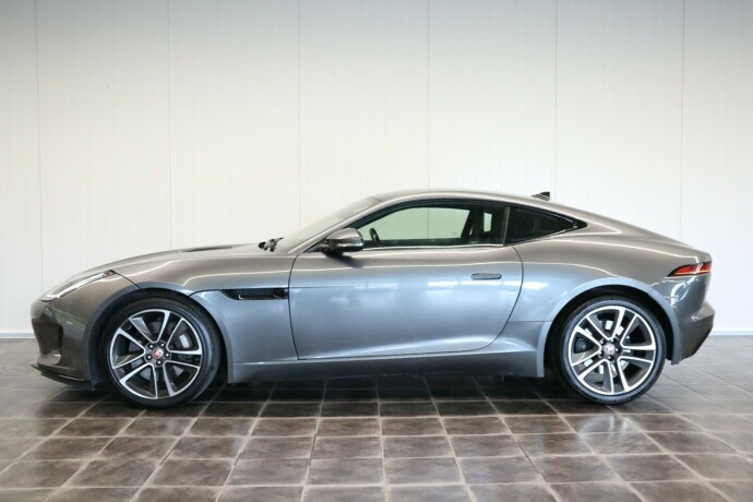 jaguar-f-type-bensin-2018-big-4