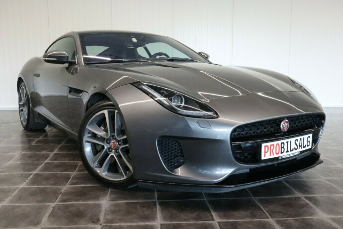 jaguar-f-type-bensin-2018-big-1