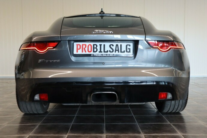 jaguar-f-type-bensin-2018-big-10