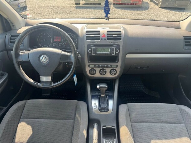 volkswagen-golf-diesel-2008-big-13