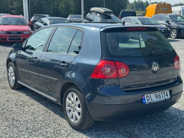 volkswagen-golf-diesel-2008-big-4
