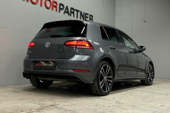volkswagen-golf-elektrisitetbensin-2019-big-6