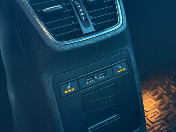 skoda-octavia-diesel-2020-big-38