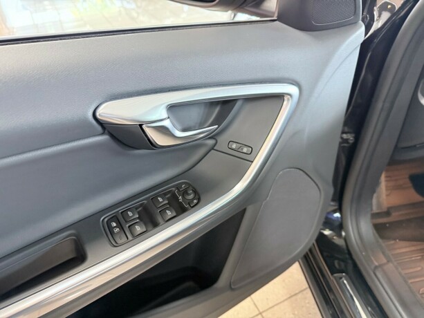 volvo-v60-diesel-2018-big-10
