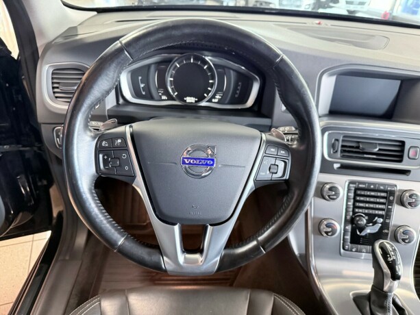 volvo-v60-diesel-2018-big-14