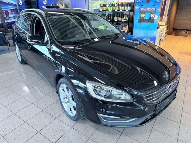 volvo-v60-diesel-2018-big-8