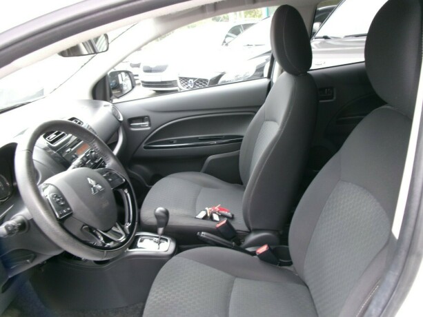 mitsubishi-space-star-bensin-2018-big-6