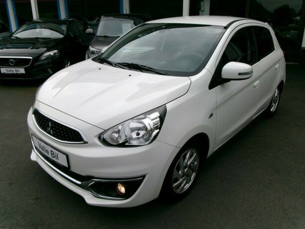 mitsubishi-space-star-bensin-2018-big-2