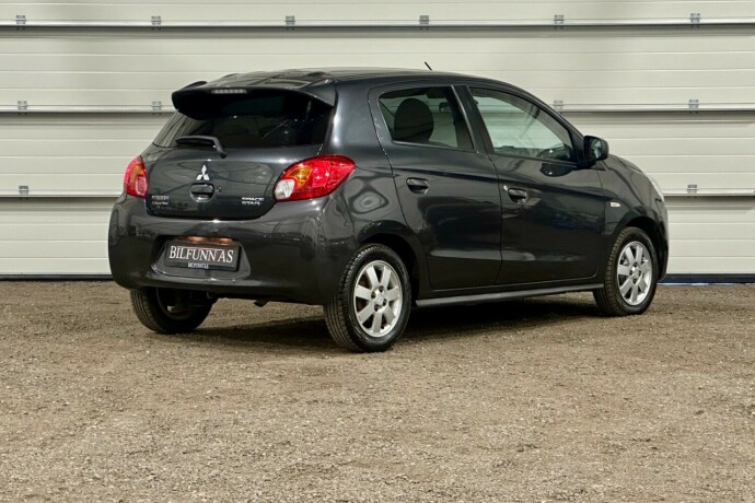 mitsubishi-space-star-bensin-2014-big-2