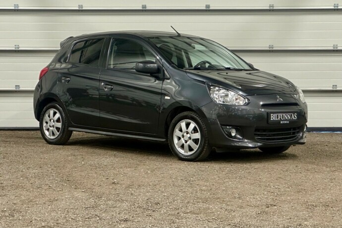mitsubishi-space-star-bensin-2014-big-0
