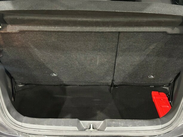 mitsubishi-space-star-bensin-2014-big-11