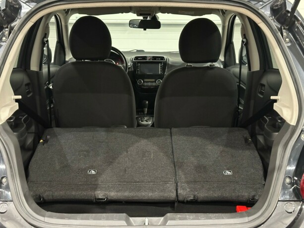 mitsubishi-space-star-bensin-2014-big-12