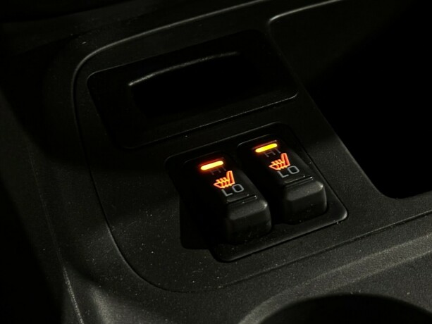 mitsubishi-space-star-bensin-2014-big-19