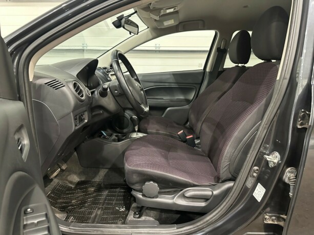 mitsubishi-space-star-bensin-2014-big-7