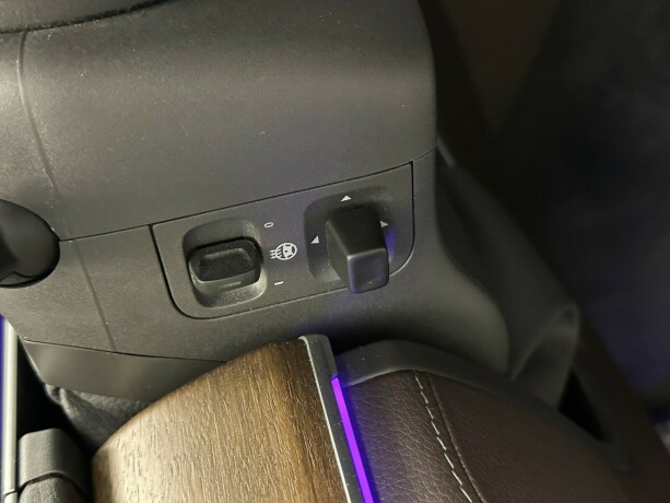 mercedes-benz-gls-diesel-2020-big-19