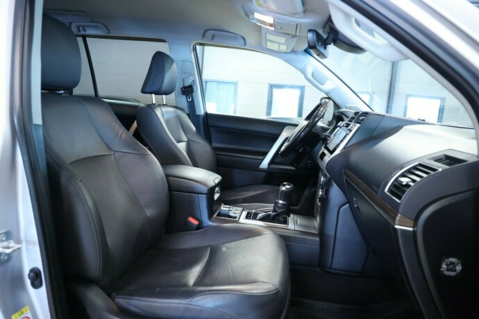 toyota-land-cruiser-diesel-2018-big-11