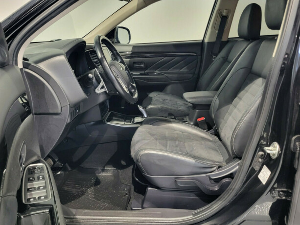 mitsubishi-outlander-elektrisitetbensin-2017-big-8