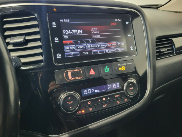 mitsubishi-outlander-elektrisitetbensin-2017-big-13