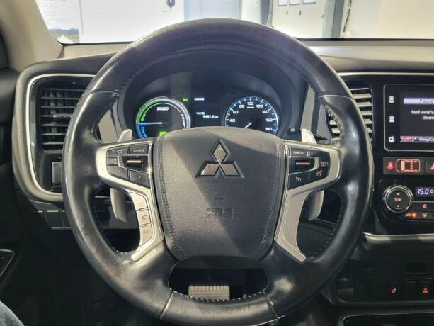 mitsubishi-outlander-elektrisitetbensin-2017-big-10