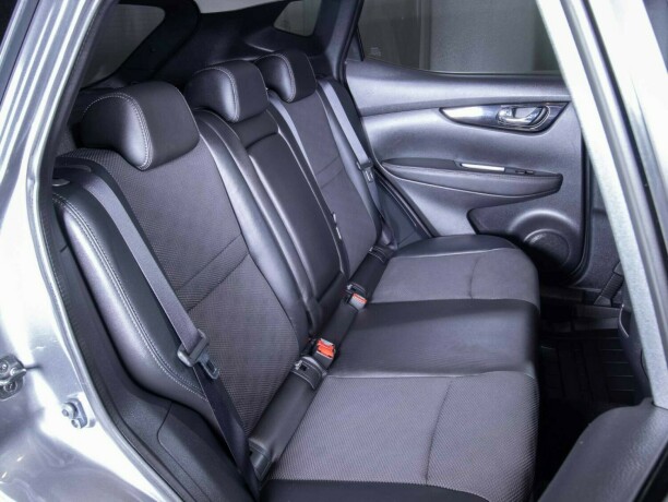 nissan-qashqai-diesel-2014-big-50