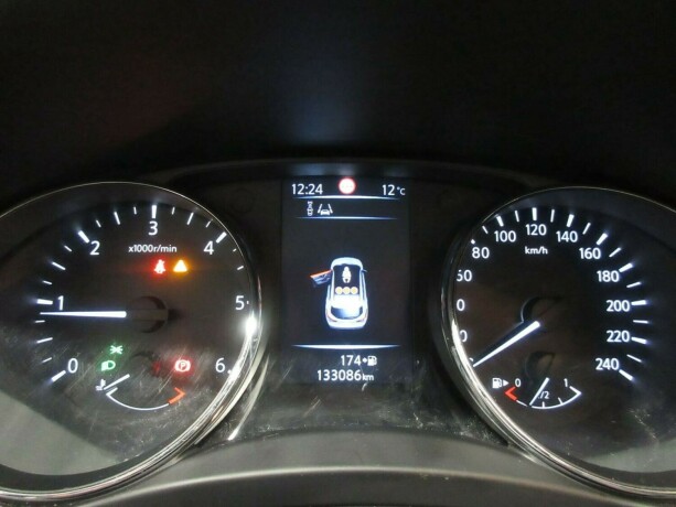 nissan-qashqai-diesel-2014-big-9