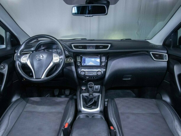 nissan-qashqai-diesel-2014-big-39