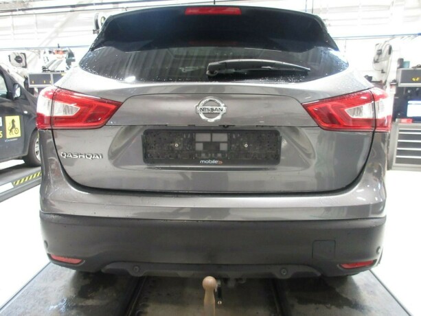 nissan-qashqai-diesel-2014-big-4
