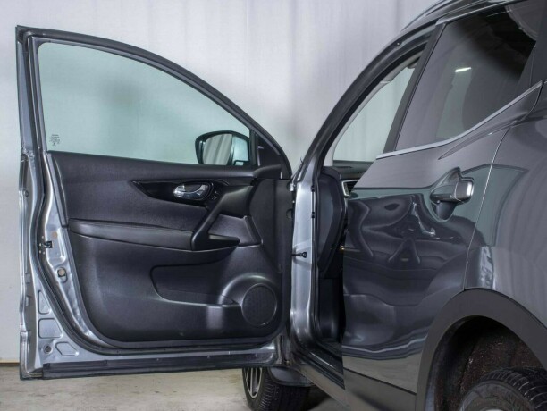 nissan-qashqai-diesel-2014-big-21