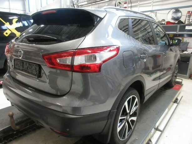 nissan-qashqai-diesel-2014-big-5