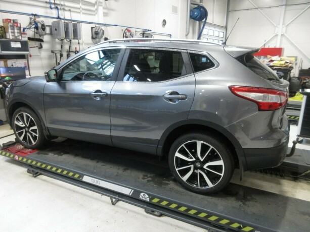 nissan-qashqai-diesel-2014-big-2