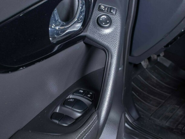 nissan-qashqai-diesel-2014-big-23