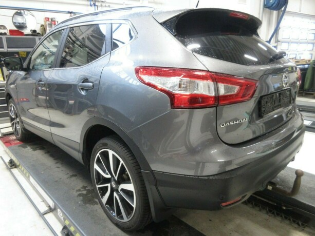 nissan-qashqai-diesel-2014-big-3
