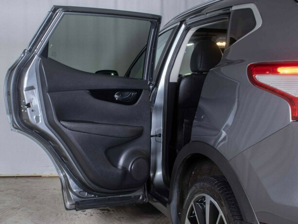 nissan-qashqai-diesel-2014-big-20