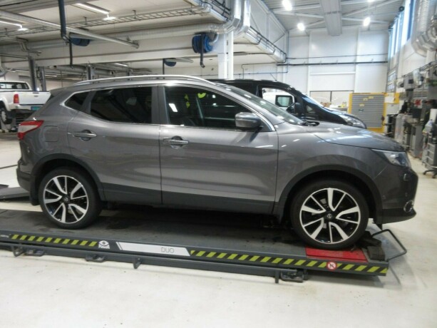 nissan-qashqai-diesel-2014-big-6