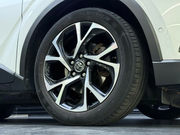 toyota-c-hr-elektrisitetbensin-2019-big-7
