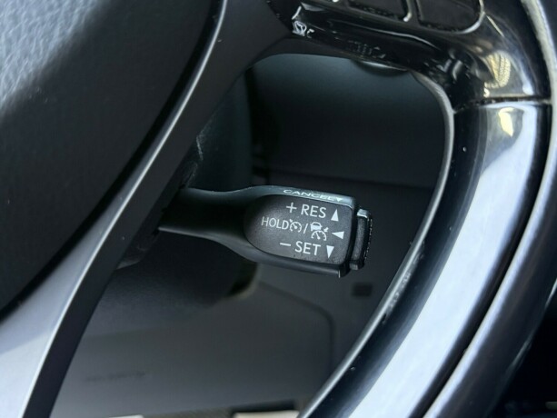 toyota-c-hr-elektrisitetbensin-2019-big-16